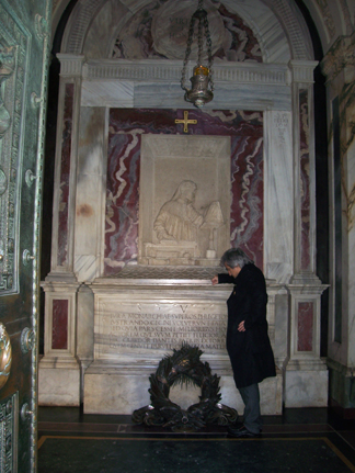 Dante's tomb in Ravenna